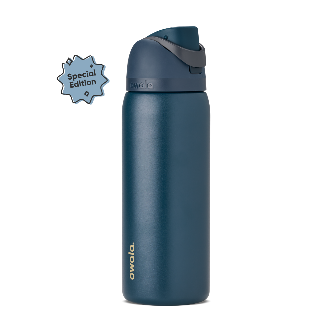 FreeSip® CA Water Bottle VZIO9D1V40